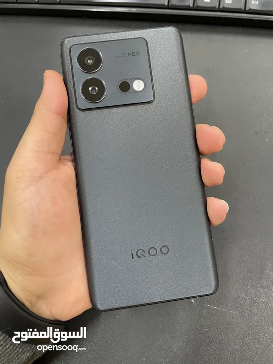 هاتف vivo neo8