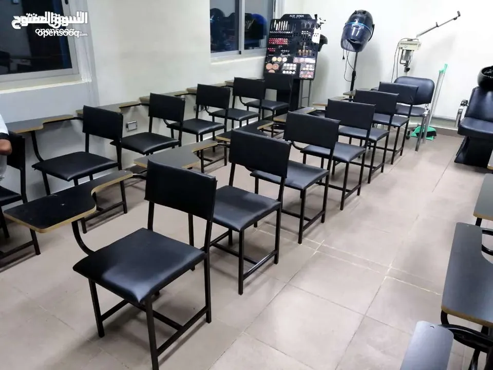 مقعد محاضرات مع ركاية للمراكز الثقافية والقرآنية والمدارس