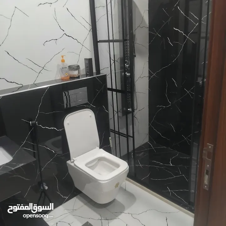 شقه للبيع مدينه الشرق