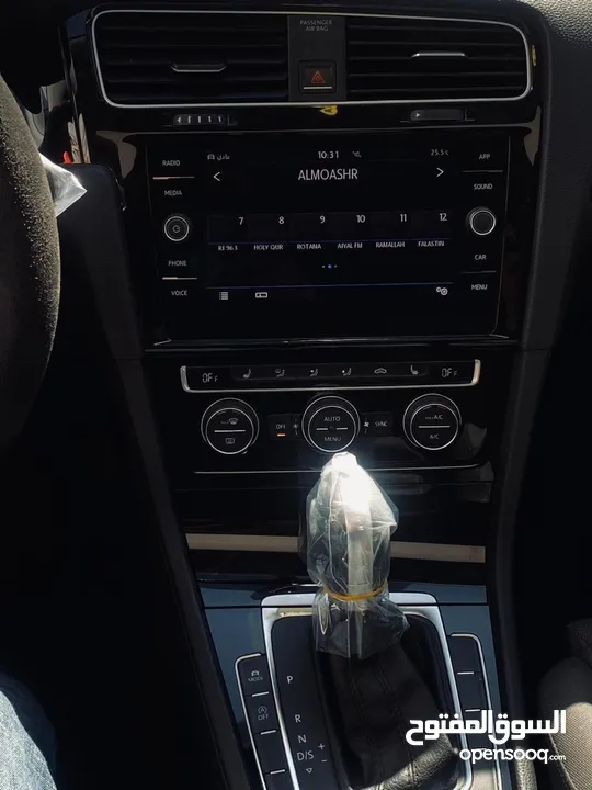 جولف Golf Tsi MK7.5 موديل 2018  بحالة الوكالة تسيير 2021  السيارة فللل اضافات