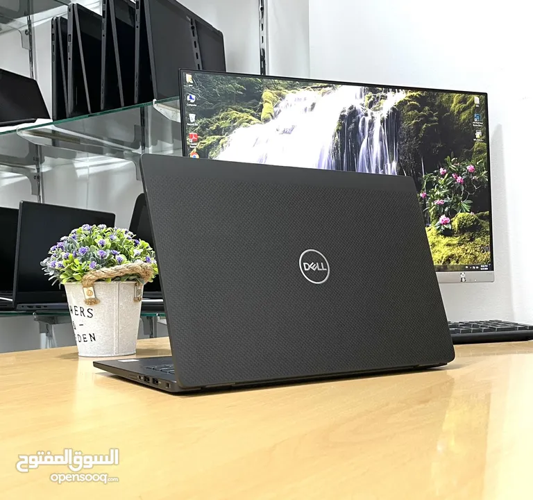 Dell latitude 7410 Core i7 10th Gen Ram 16GB SSD 512GB 14” inches Windows 11 Pro 64bit