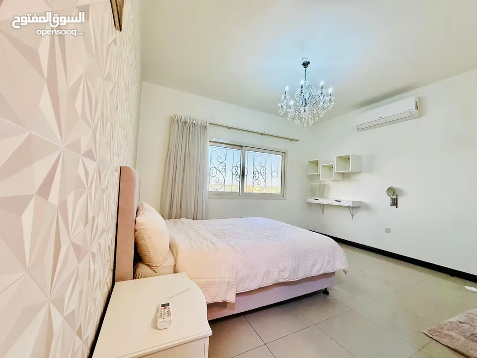 Spacious villa in hay al barashi