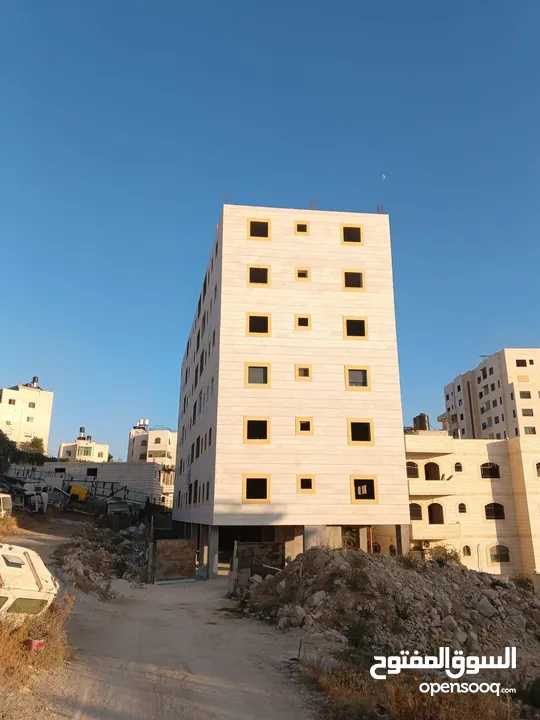 شقة للبيع بسعر يناسب الأوضاع الحالية – فرش الهوى، الخليل