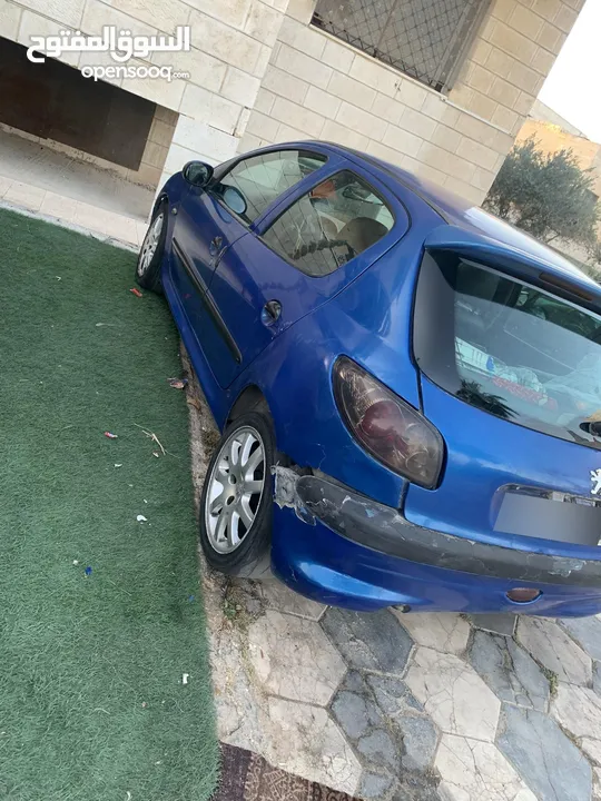 بيجو 206 موديل2001 جير عادي ماتور 1600 للبيع المستعجل