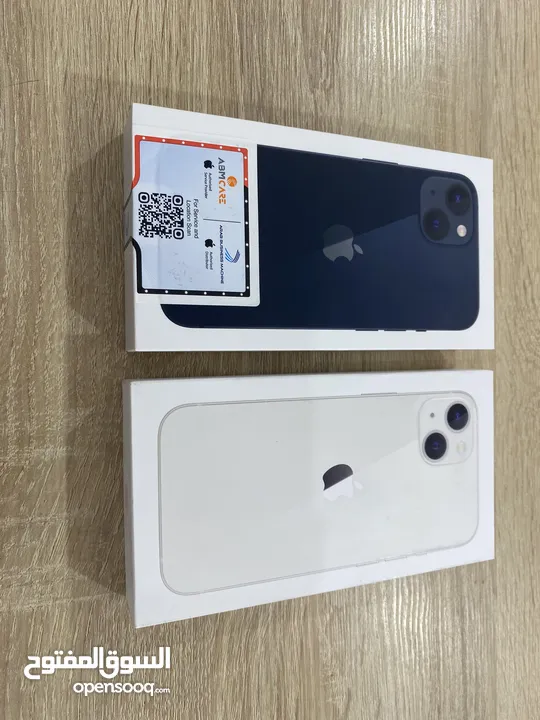 iPhone 13  128gb  جديد كفالة ابل لمدة سنة من تاريخ التشغيل متوفر لون ابيض واسود