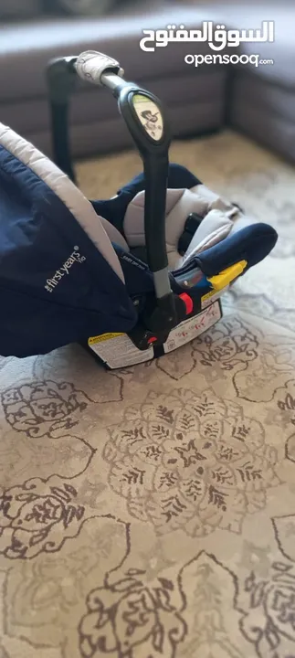أغراض أطفال للبيع