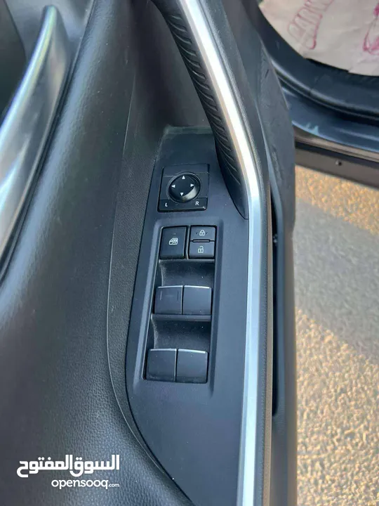 Toyota rav 4 2020 AWD.  تويتا راف فور 2020 بطارية ليثيوم