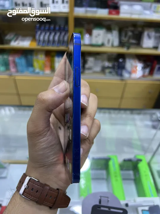 iPhone 12 64 GB