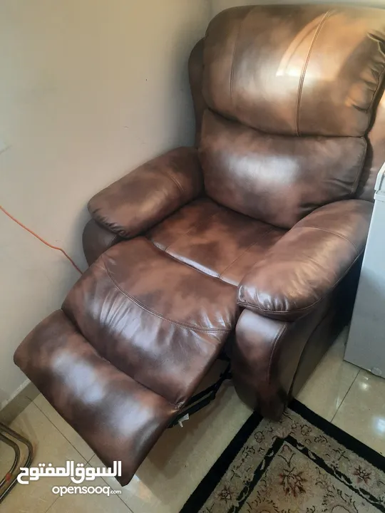 Massage sofa / massager chair for sale in good condition