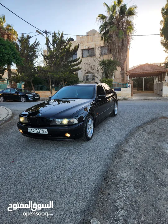 BMW E39 520i