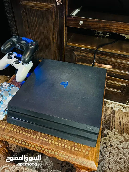 Playstation 4 Pro  بلاستيشن 4 برو