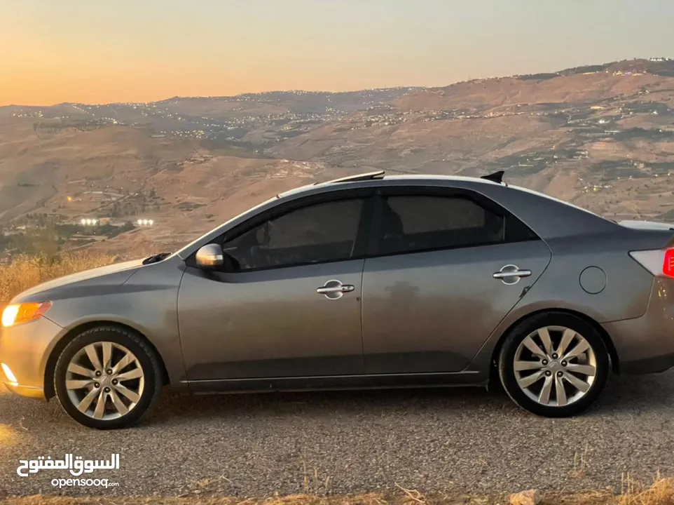 KIA forty  2010 Full options