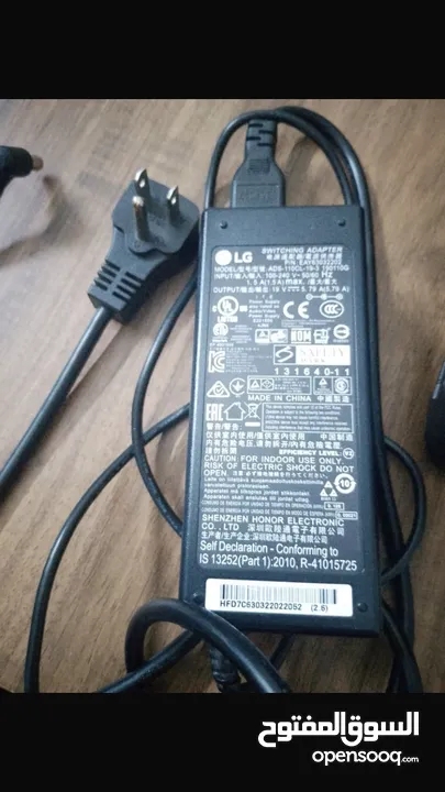 جهاز بروجيكتور LG