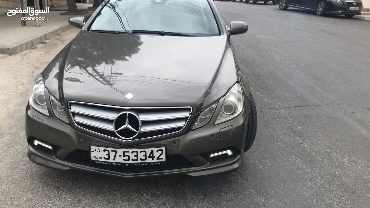 Mercedes E250 super clean وارد غرغور