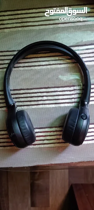 RANGE ROVER WIRELESS HEADPHONE GOOD CONDITION