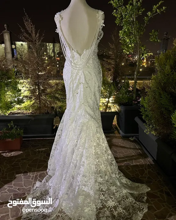 فستان عرس راقي موديل سمكة مع طرحة