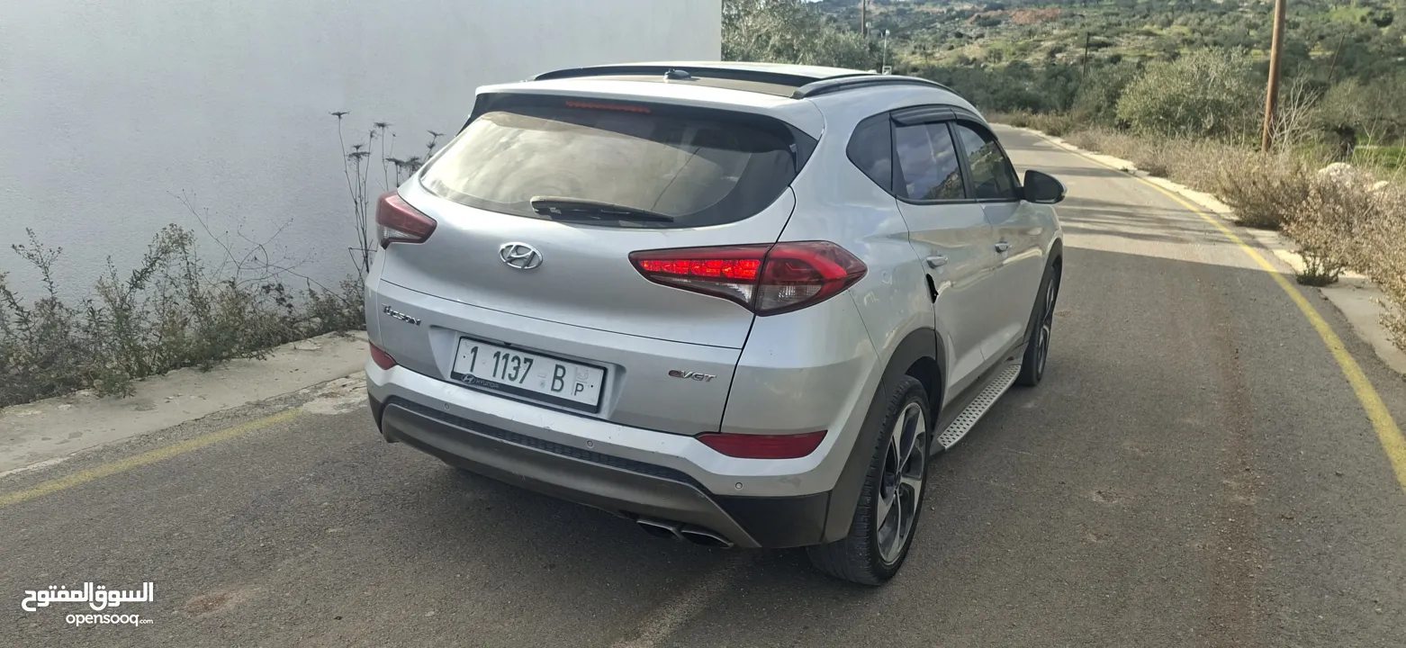 جيب هواندي توسان موديل 2016-ماتور 2000ديزل فل فل اضافات مع فتحة سقف بنوراما الجيب فحص شركة ونخب