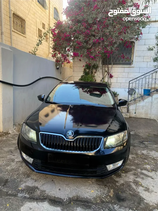 سكودا اوكتافيا  2014