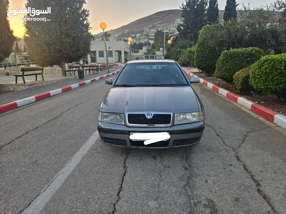 سكودا اوكتافيا 2004