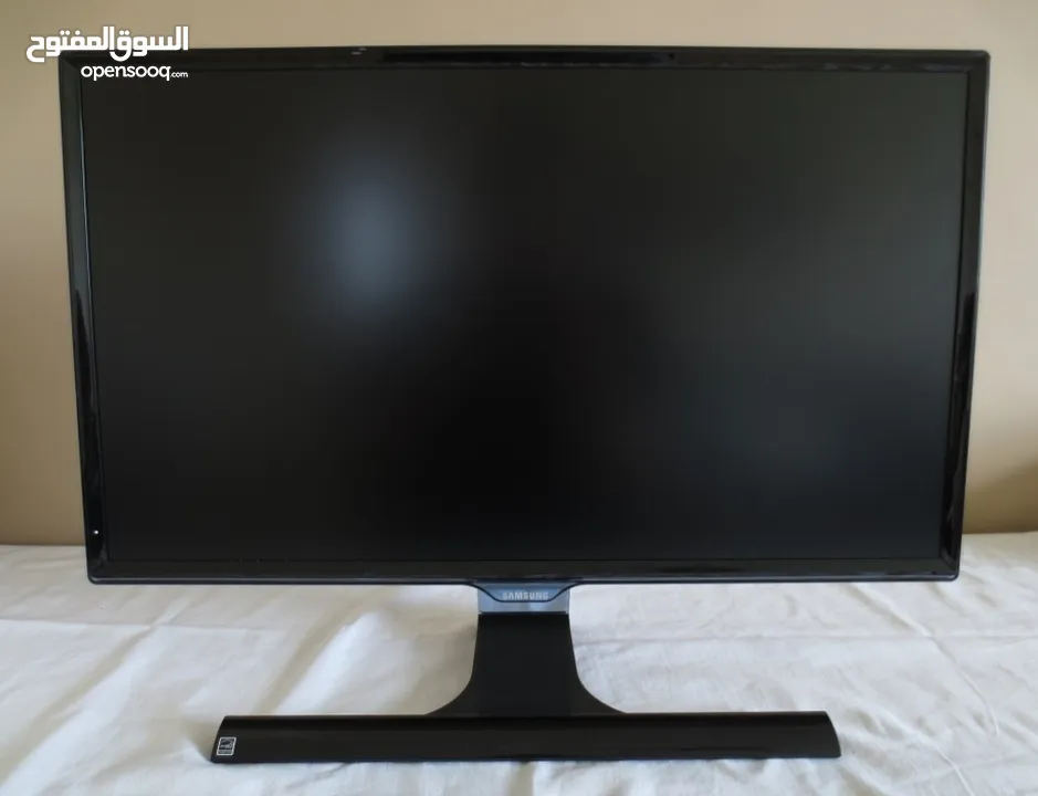 شاشة سامسونج حجم 23.6 بوصه مع كابل باور شبه جديد رقم الموديل s24e390hl
