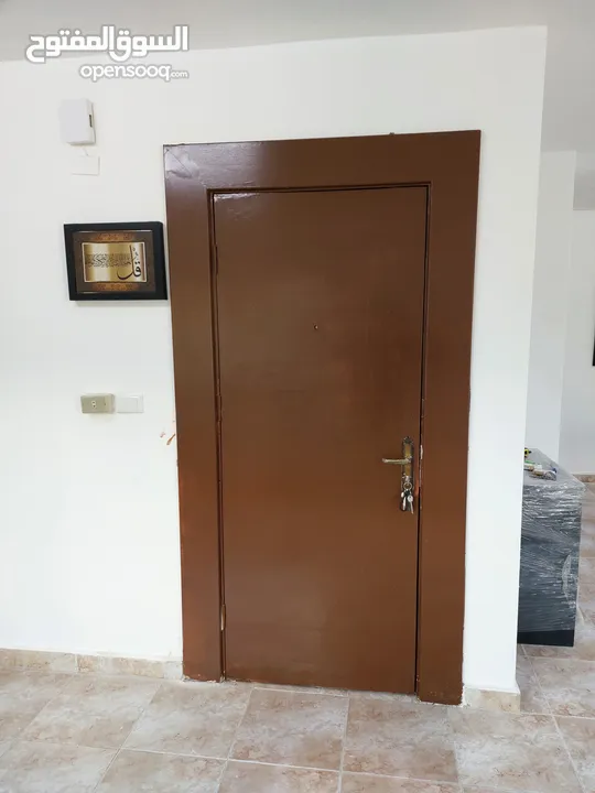 استوديو تجاري مكتب
