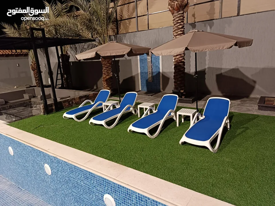 كراسي بحر طقم كورنر كراسي شزلونق تشميس كراسي بلاستك طاولة طقم عضم طقم رتان طقم خارجي طقم بلاستك مظلة