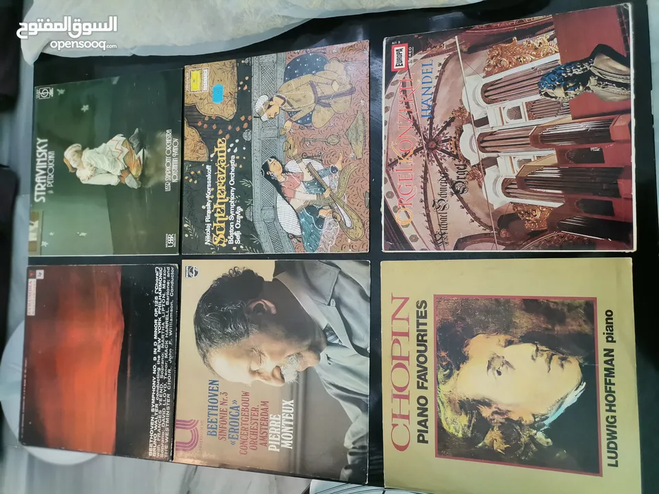 اسطوانات فينيل نادرة واصلية 130 البوم اجنبي وعربي اصدارات قديمة تستحق الاقتناء