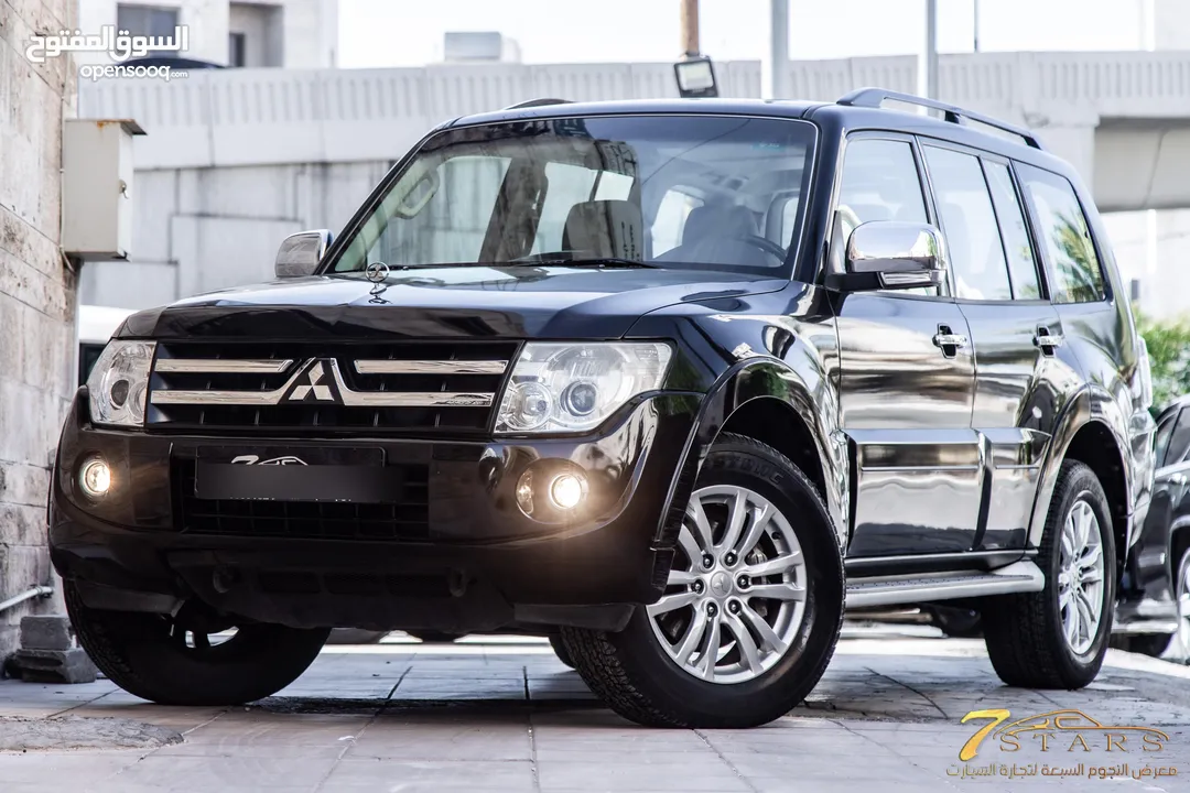 Mitsubishi Pajero 2014  السيارة وارد الشركة و قطعت مسافة 69,000 كم فقط للبيع