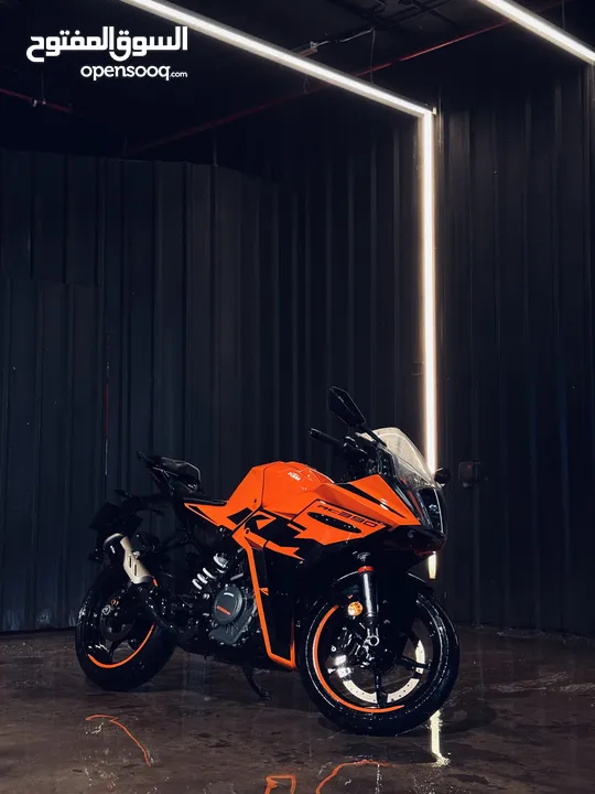 دراجة KTM RC390 - 2022