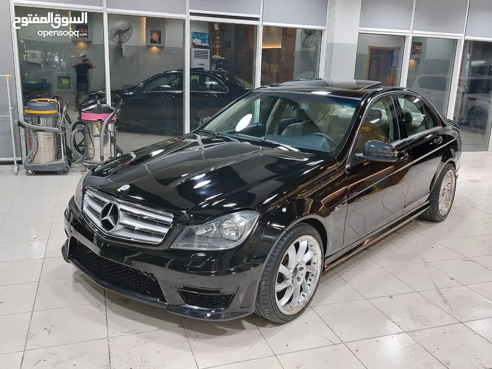 Mercedes C300, in agency condition, 2012, with only 50,000 km