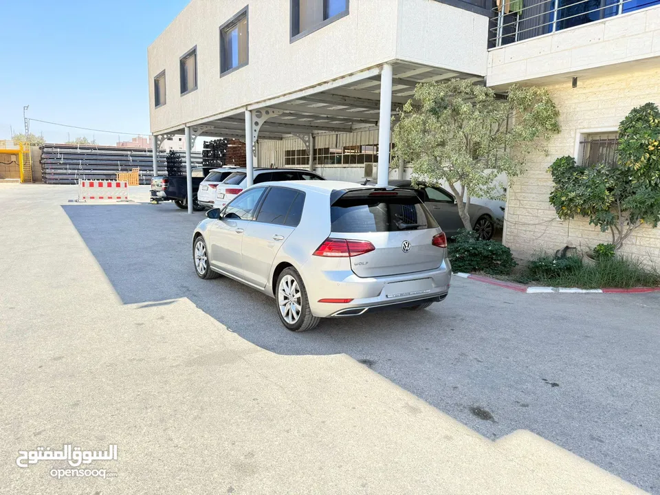 فولكسفاجن جولف 2018