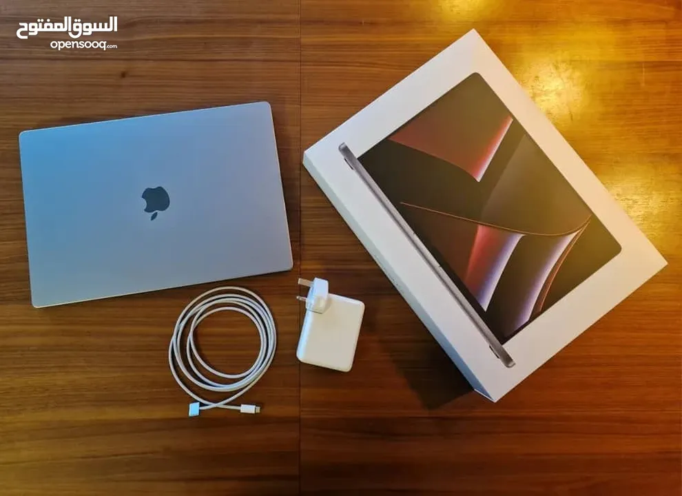 Apple Mac book pro 14inch  2021 edition