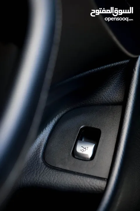 مرسيدس E220d ديزل بوضع الشركة صيانة شاملة