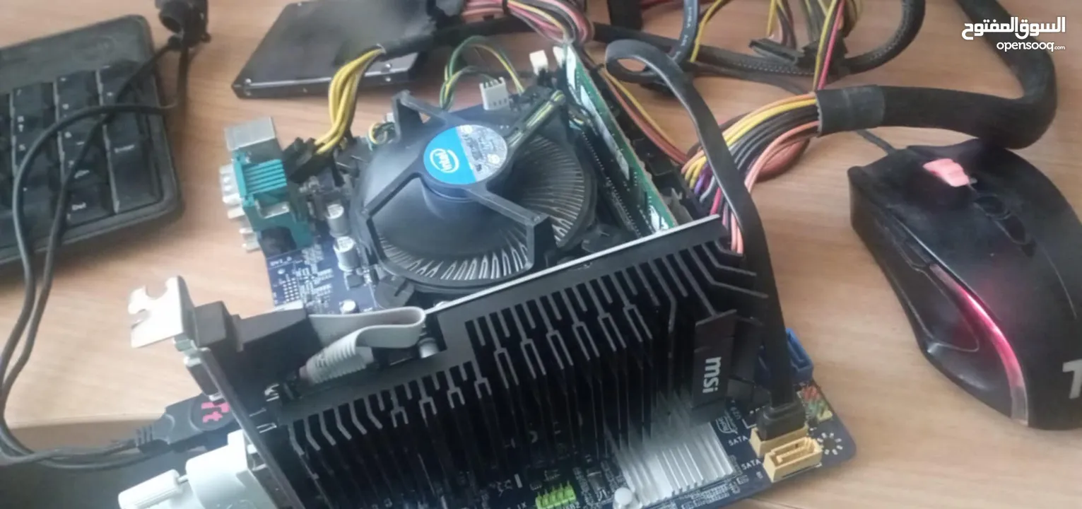 لوحة i5 جيل رابع مع مبردها