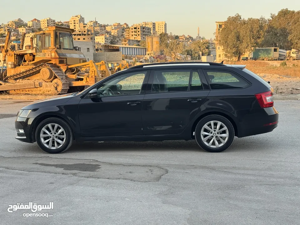 سكودا اوكتافيا 2019/18 اتومات
