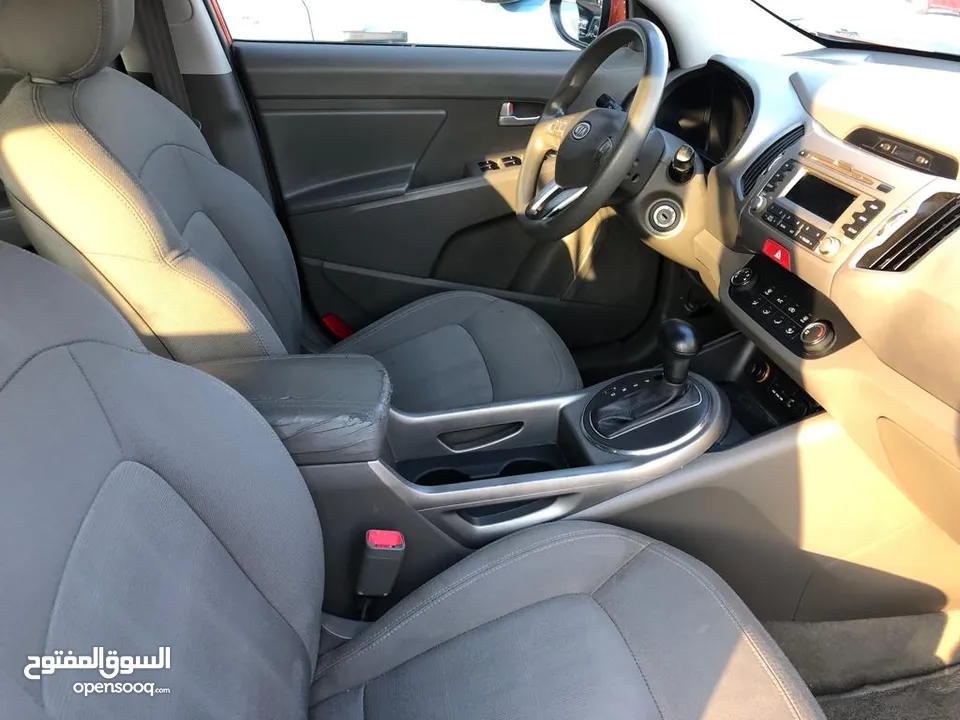 KIA SPORTAGE 2011 GCC FREE ACCIDENT 2.4L