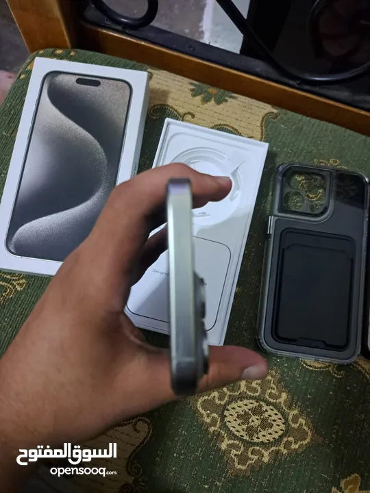 آيفون 15برو ماكس شرق اوسط
