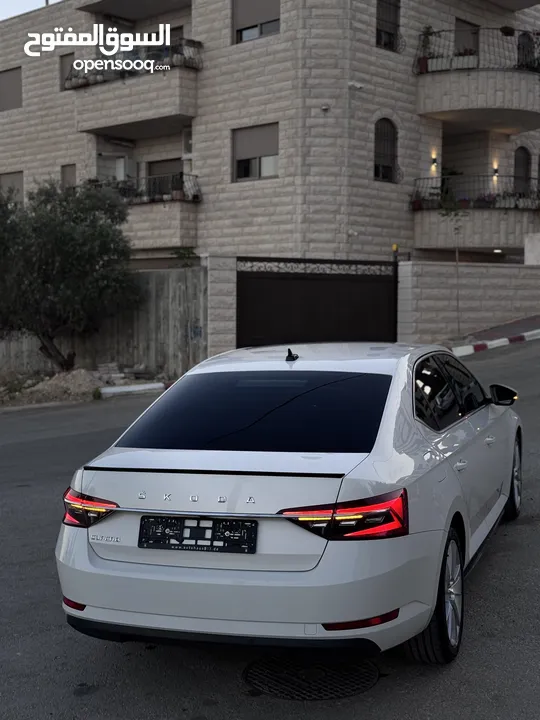 سكودا سوبيرب