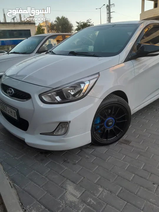 اكسنت 2019