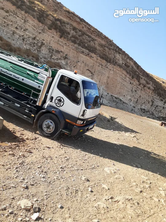 تنك مياه  /..تنك ماء صالح للشرب خدمه توصيل لجميع المناطق متوفر جميع الامتار خدمه سريعه تنك ماء