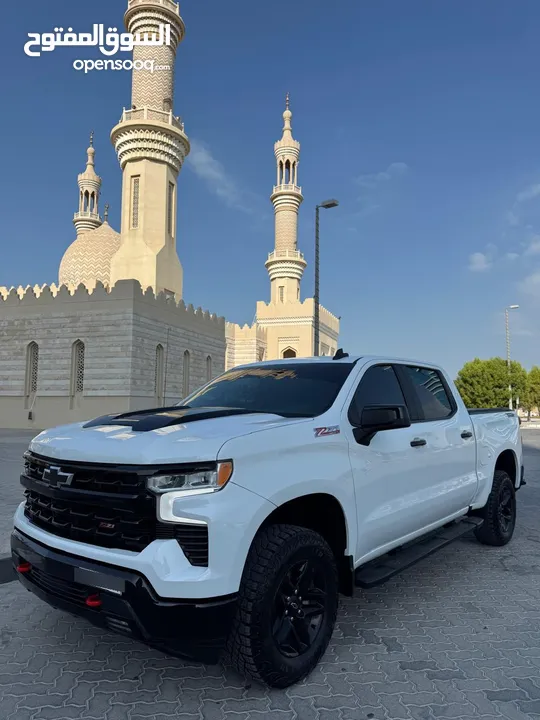 Chevrolet silverado trail boos 2023