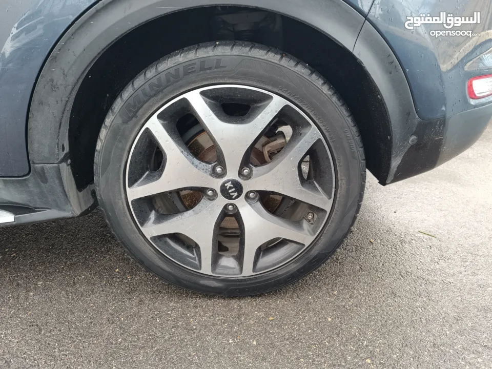 سبورتاج محرك 2000  4x4