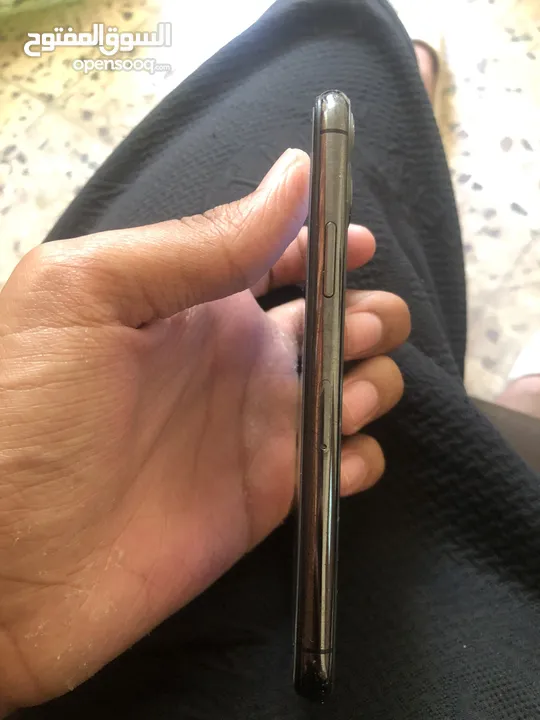 ايفون 11برو بسعر حرق