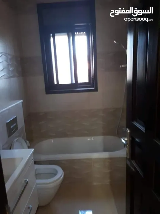 شقة مميزة للبيع بسعر لقطة