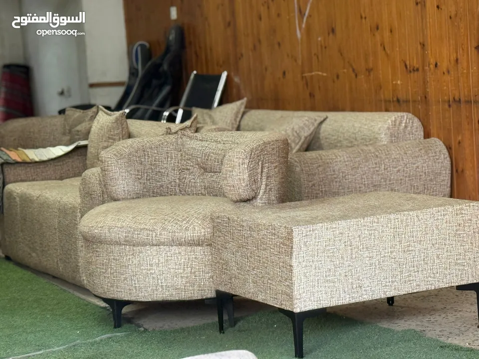 طقم كنب جديد متكامل بكل تفاصيله