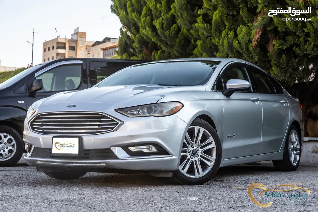 Ford fusion SE 2017  السيارة بحالة ممتازة جدا و قطعت مسافة 131,000 فقط