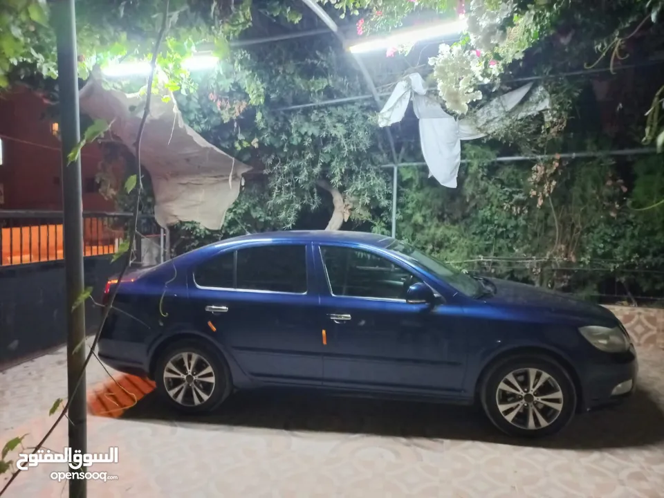 سكودا اكتافيا 2011