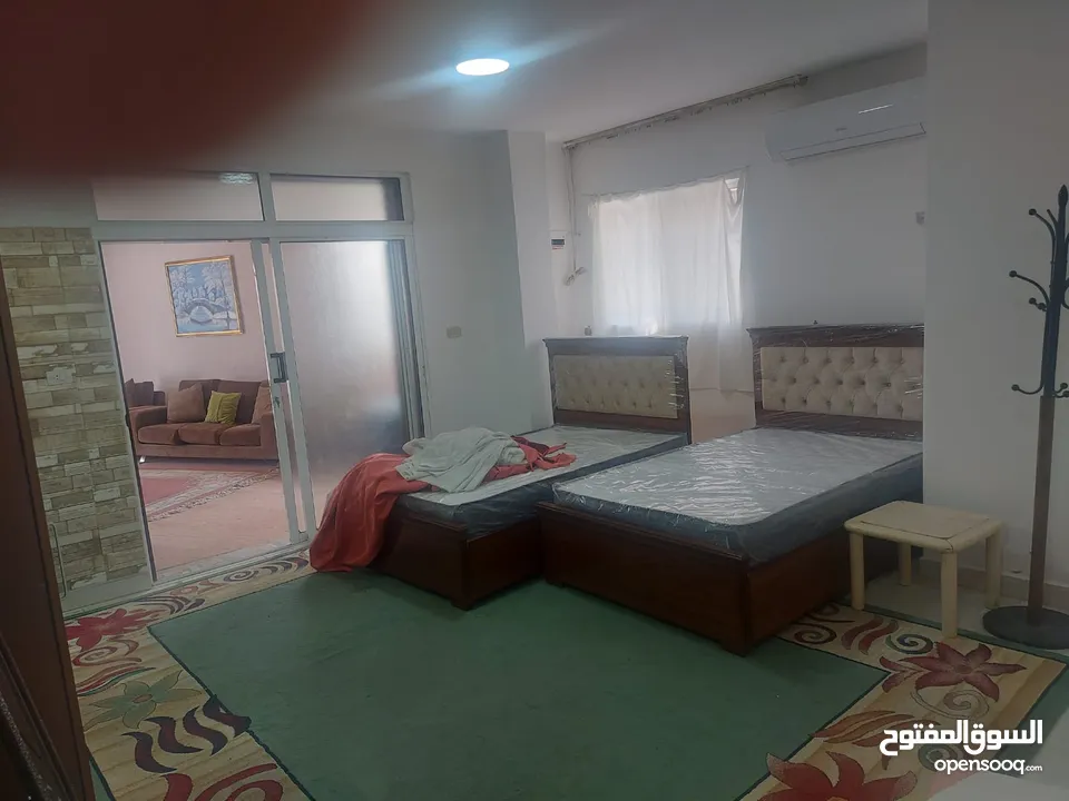 أستديو مفروش للايجار مقابل الجامعة الأردنية طلعة نيفين من المالك مباشرة