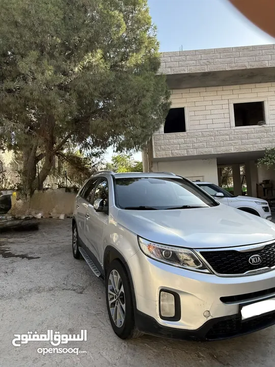 جب كيا سورينتو 2015 ولا ضربة ماشي 126 فقط 4x4