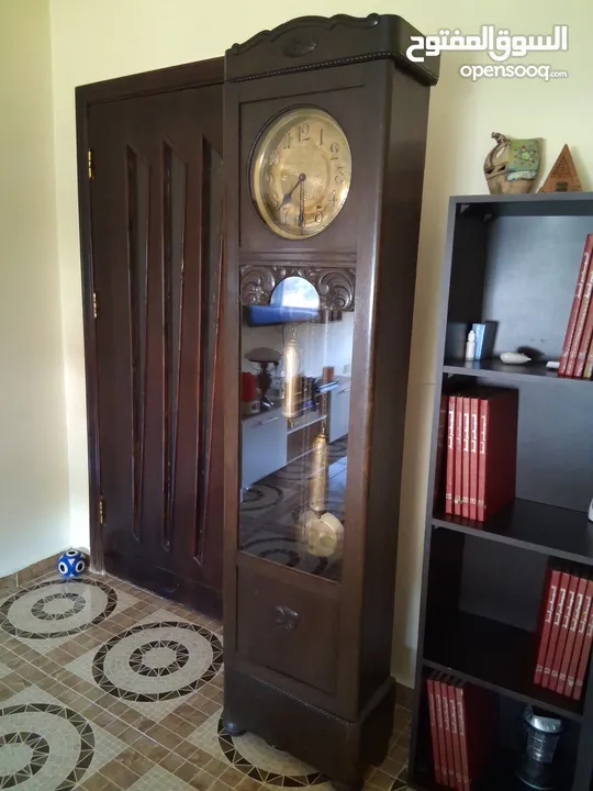 ساعه بندول قديمه